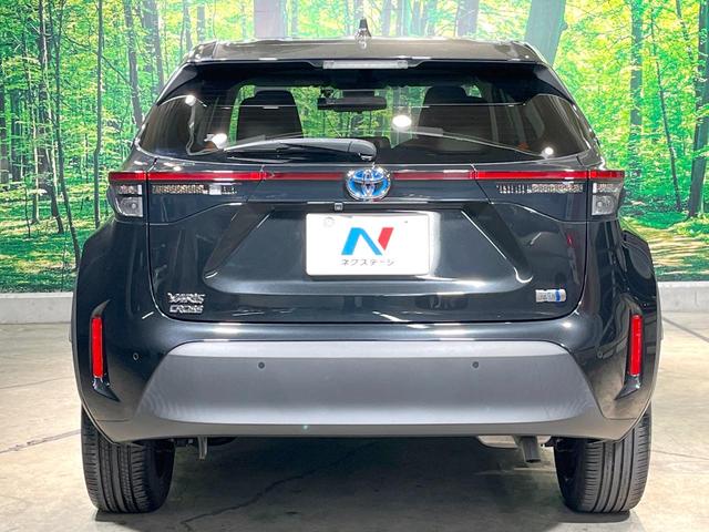 ヤリスクロス ハイブリッドＺ　衝突被害軽減システム　禁煙車　パワーシート　ＬＥＤヘッド　ビルトインＥＴＣ　レーダークルーズ　純正１８インチアルミ　オートハイビーム　オートライト　オートエアコン　フルセグ（15枚目）