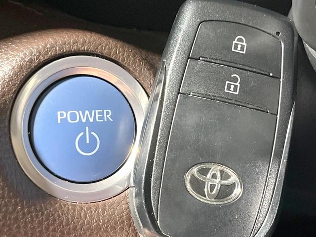 ヤリスクロス ハイブリッドＺ　衝突被害軽減システム　禁煙車　パワーシート　ＬＥＤヘッド　ビルトインＥＴＣ　レーダークルーズ　純正１８インチアルミ　オートハイビーム　オートライト　オートエアコン　フルセグ（44枚目）