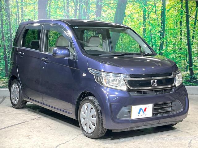 高透明度のガラス皮膜で撥水はもちろん、上質なツヤ・光沢を実現。紫外線や酸性雨から大切な愛車を保護し、色あせ・劣化を防止。「弾スプラッシュコート」、「弾プリミッサコート」からお選びいただけます。