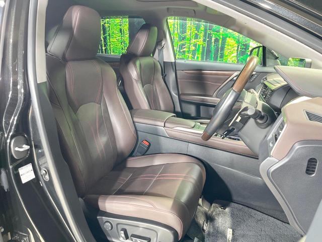 RX RX300 バージョンL 禁煙車 サンルーフ 純正ナビ 全周囲カメラ 衝突被害軽減システム レーダークルーズ レザーシート 全席シートヒーター 前席シートエアコン ドラレコ ETC コーナーセンサー スマートキー LEDヘッド(10枚目)