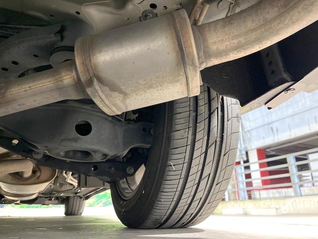 エルグランド ２５０ハイウェイスターアーバンクロム　禁煙車　両側電動スライドドア　ナビ　後席モニター　バックカメラ　ハーフレザーシート　スマートキー　ＨＩＤヘッド　ＥＴＣ　純正１８インチアルミ　オートライト　デュアルエアコン　リアエアコン（23枚目）