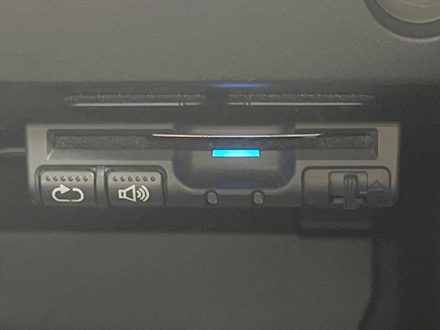 エクストレイル ２０Ｘｉ　全周囲カメラ　衝突被害軽減システム　禁煙車　電動リアゲート　防水シート　コーナーセンサー　スマートキー　ＬＥＤヘッド　ビルトインＥＴＣ　純正１８インチアルミ　車線逸脱警報　オートライト（43枚目）