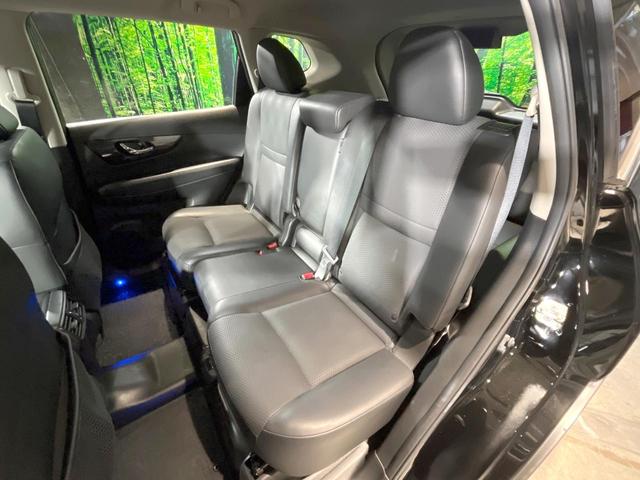 エクストレイル ２０Ｘｉ　全周囲カメラ　衝突被害軽減システム　禁煙車　電動リアゲート　防水シート　コーナーセンサー　スマートキー　ＬＥＤヘッド　ビルトインＥＴＣ　純正１８インチアルミ　車線逸脱警報　オートライト（45枚目）