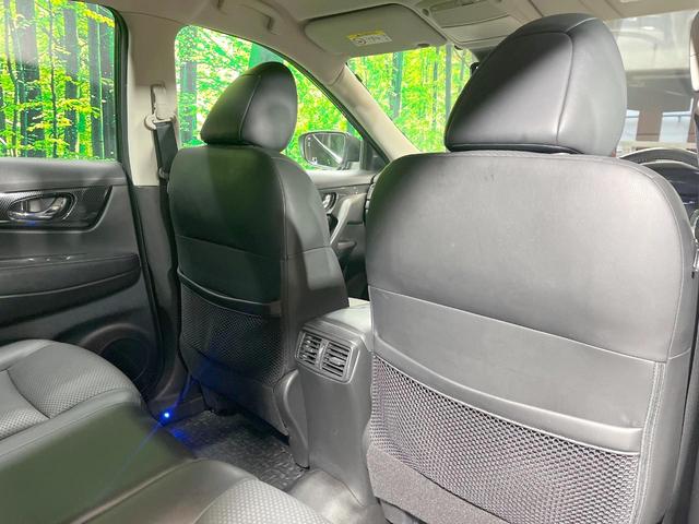 エクストレイル ２０Ｘｉ　全周囲カメラ　衝突被害軽減システム　禁煙車　電動リアゲート　防水シート　コーナーセンサー　スマートキー　ＬＥＤヘッド　ビルトインＥＴＣ　純正１８インチアルミ　車線逸脱警報　オートライト（46枚目）