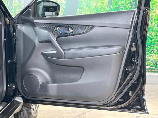 エクストレイル ２０Ｘｉ　全周囲カメラ　衝突被害軽減システム　禁煙車　電動リアゲート　防水シート　コーナーセンサー　スマートキー　ＬＥＤヘッド　ビルトインＥＴＣ　純正１８インチアルミ　車線逸脱警報　オートライト（51枚目）