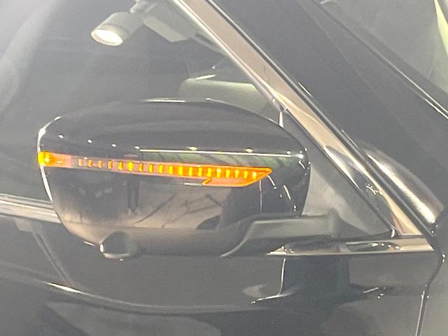 エクストレイル ２０Ｘｉ　全周囲カメラ　衝突被害軽減システム　禁煙車　電動リアゲート　防水シート　コーナーセンサー　スマートキー　ＬＥＤヘッド　ビルトインＥＴＣ　純正１８インチアルミ　車線逸脱警報　オートライト（59枚目）