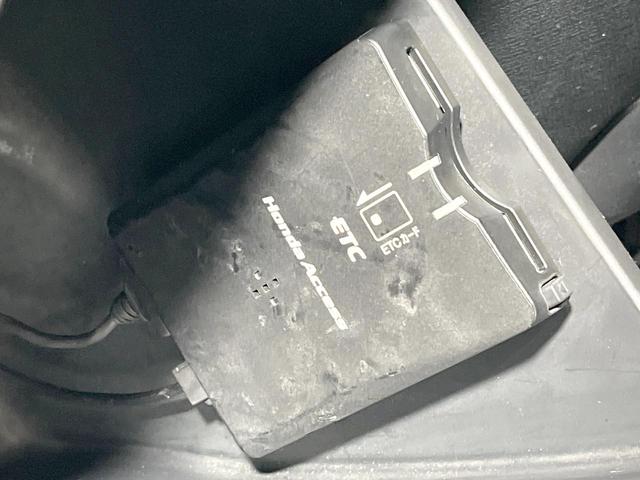 ライフ ディーバスマートスタイル バックカメラ 禁煙車 スマートキー HIDヘッド ETC 純正14インチアルミ オートエアコン CD DVD再生(7枚目)