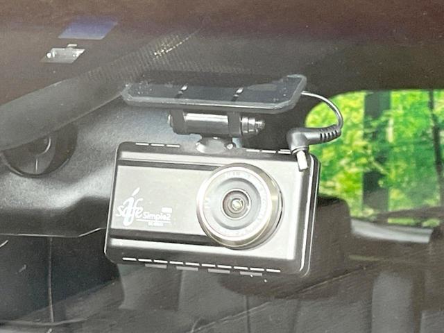 ハリアー プレミアム　アドバンスドパッケージ　サンルーフ　純正ＳＤナビ　全周囲カメラ　衝突被害軽減システム　禁煙車　電動リアゲート　ハーフレザーシート　ドラレコ　コーナーセンサー　スマートキー　ＬＥＤヘッド　ビルトインＥＴＣ　クルコン（37枚目）