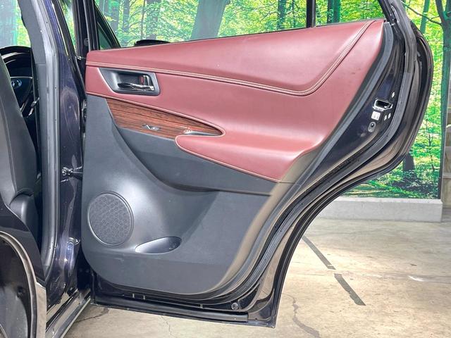 ハリアー プレミアム　アドバンスドパッケージ　サンルーフ　純正ＳＤナビ　全周囲カメラ　衝突被害軽減システム　禁煙車　電動リアゲート　ハーフレザーシート　ドラレコ　コーナーセンサー　スマートキー　ＬＥＤヘッド　ビルトインＥＴＣ　クルコン（57枚目）