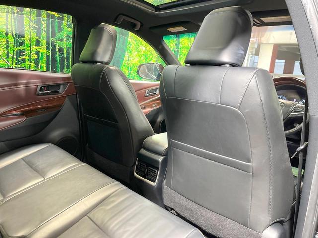 ハリアー プレミアム　アドバンスドパッケージ　サンルーフ　純正ＳＤナビ　全周囲カメラ　衝突被害軽減システム　禁煙車　電動リアゲート　ハーフレザーシート　ドラレコ　コーナーセンサー　スマートキー　ＬＥＤヘッド　ビルトインＥＴＣ　クルコン（66枚目）