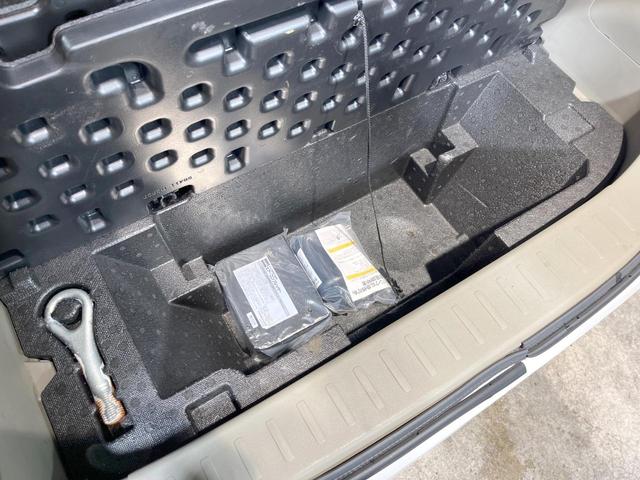 ムーヴ Ｌ　禁煙車　アイドリングストップ　オートエアコン　ＣＤ　電動格納ミラー　パワーウィンドウ　パワーステアリング　純正１４インチスチールホイール（48枚目）