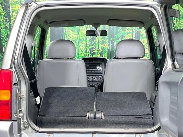 ジムニー ランドベンチャー　４ＷＤ　禁煙車　ハーフレザーシート　シートヒーター　ＣＤ（10枚目）