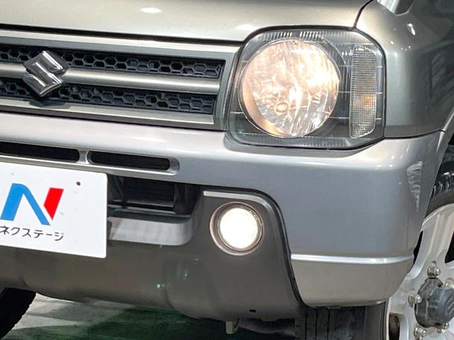 ジムニー ランドベンチャー　４ＷＤ　禁煙車　ハーフレザーシート　シートヒーター　ＣＤ（12枚目）