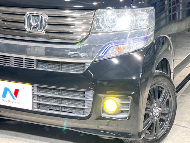 Ｎ－ＢＯＸカスタム Ｇ・Ａパッケージ　電動スライドドア　純正ＳＤナビ　バックカメラ　禁煙車　コーナーセンサー　スマートキー　ＨＩＤヘッドイエローフォグランプ　ＥＴＣ　純正１４インチアルミ　オートエアコン　ＣＤ　ＤＶＤ再生　フルセグ（12枚目）