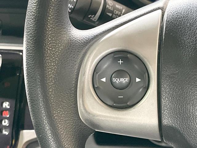 Ｎ－ＢＯＸカスタム Ｇ・Ａパッケージ　電動スライドドア　純正ＳＤナビ　バックカメラ　禁煙車　コーナーセンサー　スマートキー　ＨＩＤヘッドイエローフォグランプ　ＥＴＣ　純正１４インチアルミ　オートエアコン　ＣＤ　ＤＶＤ再生　フルセグ（38枚目）