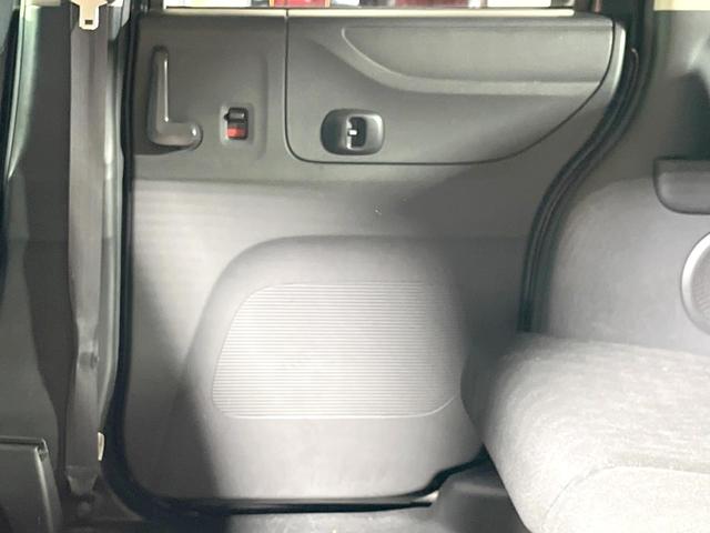Ｎ－ＢＯＸカスタム Ｇ・Ａパッケージ　電動スライドドア　純正ＳＤナビ　バックカメラ　禁煙車　コーナーセンサー　スマートキー　ＨＩＤヘッドイエローフォグランプ　ＥＴＣ　純正１４インチアルミ　オートエアコン　ＣＤ　ＤＶＤ再生　フルセグ（48枚目）
