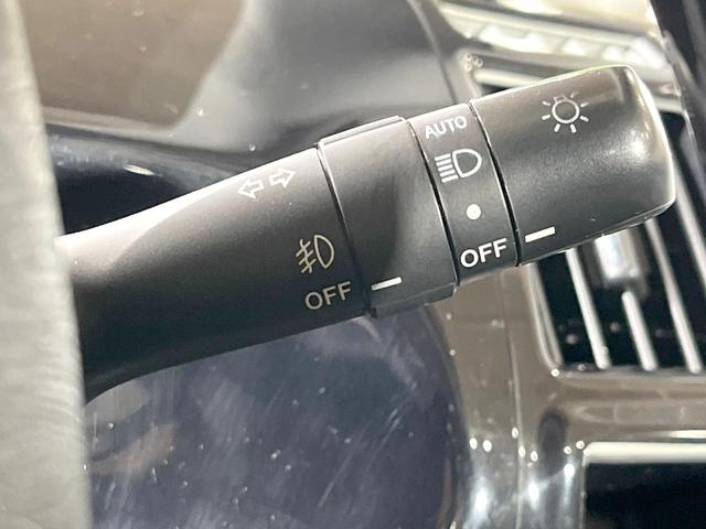 プリウスアルファ Ｓ　ＳＤナビ　バックカメラ　禁煙車　スマートキー　ビルトインＥＴＣ　純正１６インチアルミ　オートライト　オートエアコン　Ｂｌｕｅｔｏｏｔｈ　ＣＤ　ＤＶＤ再生　フルセグ　ＬＥＤフォグ（41枚目）