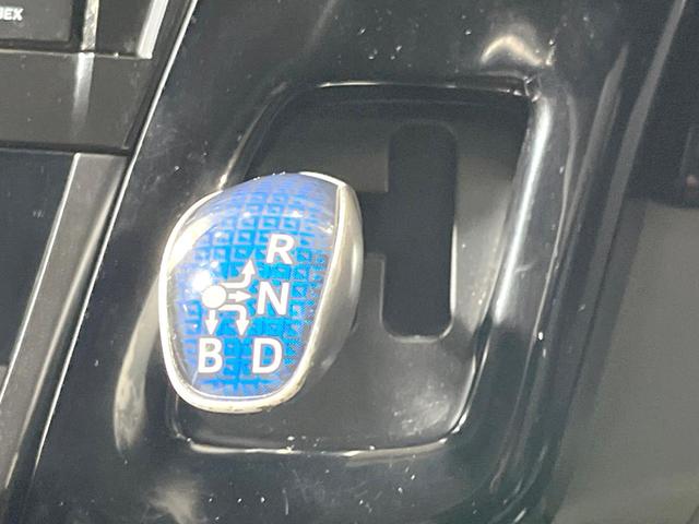 プリウスアルファ Ｓ　ＳＤナビ　バックカメラ　禁煙車　スマートキー　ビルトインＥＴＣ　純正１６インチアルミ　オートライト　オートエアコン　Ｂｌｕｅｔｏｏｔｈ　ＣＤ　ＤＶＤ再生　フルセグ　ＬＥＤフォグ（45枚目）