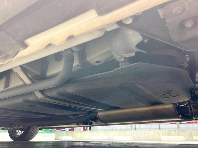 ノア ハイブリッドＳｉ　ダブルバイビー　フロント・バックカメラ　衝突被害軽減システム　レーダークルーズ　禁煙車　ハーフレザーシート　ドラレコ　スマートキー　ＬＥＤヘッド　ビルトインＥＴＣ　車線逸脱警報　オートライト　オートエアコン（27枚目）