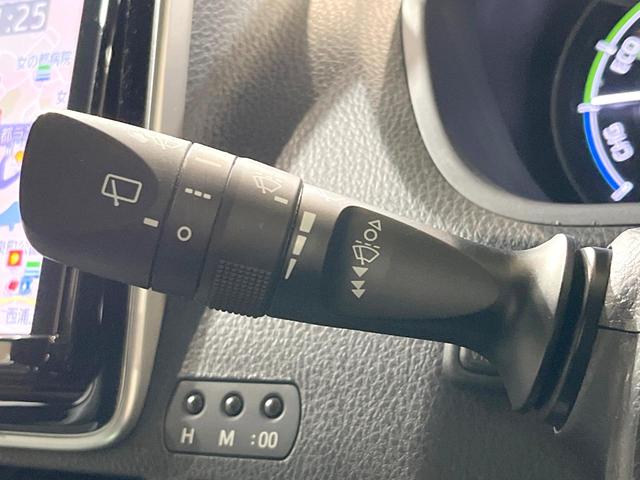 ノア ハイブリッドＳｉ　ダブルバイビー　フロント・バックカメラ　衝突被害軽減システム　レーダークルーズ　禁煙車　ハーフレザーシート　ドラレコ　スマートキー　ＬＥＤヘッド　ビルトインＥＴＣ　車線逸脱警報　オートライト　オートエアコン（51枚目）