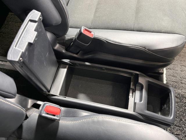 ノア ハイブリッドＳｉ　ダブルバイビー　フロント・バックカメラ　衝突被害軽減システム　レーダークルーズ　禁煙車　ハーフレザーシート　ドラレコ　スマートキー　ＬＥＤヘッド　ビルトインＥＴＣ　車線逸脱警報　オートライト　オートエアコン（54枚目）