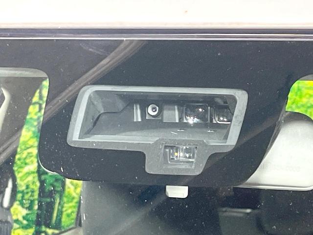 �y�X�Y�L�@�Z�[�t�e�B�T�|�[�g�z���s���ɑO���̎ԗ�����F�����A�Փ˂������Ȏ��͌x��ƃu���[�L�ŏՓˉ���Ɣ�Q�y�����A�V�X�g�B�����S�Ƀh���C�u�����y���݂��������܂��B