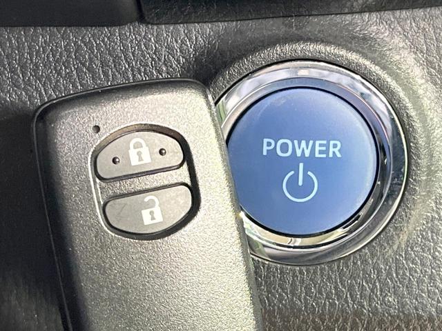 �y�X�}�[�g�L�[�z�J�o����|�P�b�g�ɓ��ꂽ�܂܂ł��h�A�̎{���E�������\�ȃX�}�[�g�L�[�𑕔��B�G���W���̃I���E�I�t�����J�M�����o���K�v����������Ƃ��Ă��֗��ł���