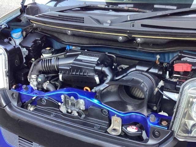 Ｎ－ＢＯＸカスタム ２トーンカラースタイルＧ・ターボＬパッケージ　ナビ装着用スペシャルパッケージ＋ＥＴＣ車載器（ナビ連動）オートエアコン（プラズマクラスター搭載）アレルクリーンシート　キーレスエントリー　パワーステアリング　横滑り防止機能　パワーウィンドウ　ＡＢＳ（20枚目）