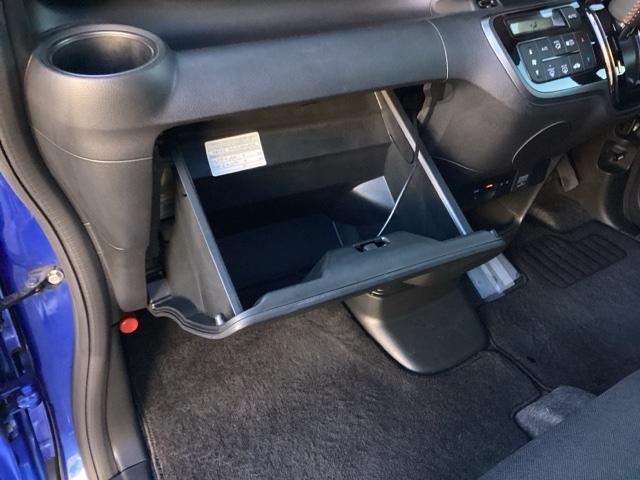 Ｎ－ＢＯＸカスタム ２トーンカラースタイルＧ・ターボＬパッケージ　ナビ装着用スペシャルパッケージ＋ＥＴＣ車載器（ナビ連動）オートエアコン（プラズマクラスター搭載）アレルクリーンシート　キーレスエントリー　パワーステアリング　横滑り防止機能　パワーウィンドウ　ＡＢＳ（48枚目）