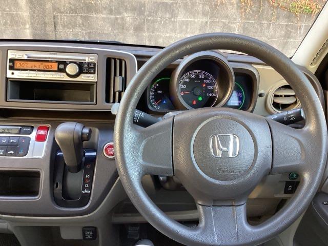 Ｎ－ＯＮＥ Ｇ　ＣＤプレイヤー　Ｓキー　オ－トエアコン　メンテナンスノート　アイドリングストップ機能　イモビライザ　ベンチシート　横滑防止　ドライブレコーダー　キーレス　運転席エアバック　運転席助手席エアバック　ＰＷ（3枚目）