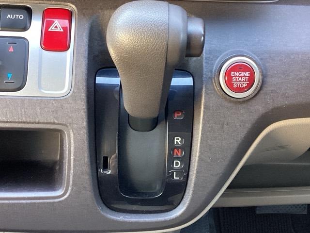 Ｎ－ＯＮＥ Ｇ　ＣＤプレイヤー　Ｓキー　オ－トエアコン　メンテナンスノート　アイドリングストップ機能　イモビライザ　ベンチシート　横滑防止　ドライブレコーダー　キーレス　運転席エアバック　運転席助手席エアバック　ＰＷ（14枚目）