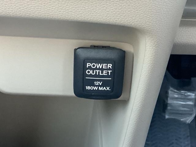 Ｎ－ＯＮＥ Ｇ　ＣＤプレイヤー　Ｓキー　オ－トエアコン　メンテナンスノート　アイドリングストップ機能　イモビライザ　ベンチシート　横滑防止　ドライブレコーダー　キーレス　運転席エアバック　運転席助手席エアバック　ＰＷ（16枚目）