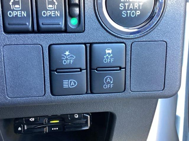 ピクシスメガ GターボSAIII ETC/ナビ/バックモニター エアコン ターボモデル フルセグテレビ Bカメ Aストップ インテリキー DVD 横滑り防止装置 LEDヘッドライト ABS PS エアバッグ ベンチシート ナビ&TV(15枚目)