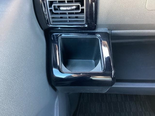 ピクシスメガ GターボSAIII ETC/ナビ/バックモニター エアコン ターボモデル フルセグテレビ Bカメ Aストップ インテリキー DVD 横滑り防止装置 LEDヘッドライト ABS PS エアバッグ ベンチシート ナビ&TV(28枚目)