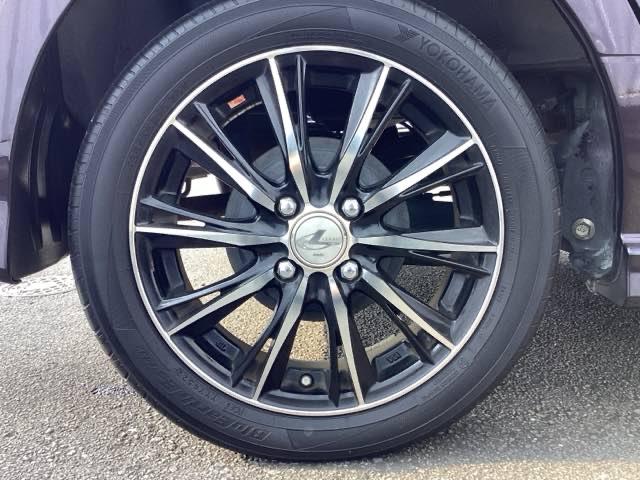 N-BOXカスタム GSSブラックスタイルパッケージ ETC/純正ナビ/バックモニター リアカメラ ワンセグ ETC付き ナビTV AAC パワステ パワーウィンドウ キーフリー 横滑り防止 エコアイドル スマートキー エアバッグ ABS ベンチシート(21枚目)