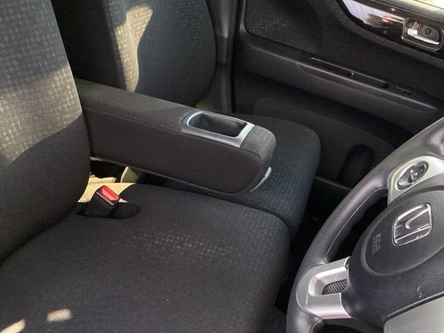 N-BOXカスタム GSSブラックスタイルパッケージ ETC/純正ナビ/バックモニター リアカメラ ワンセグ ETC付き ナビTV AAC パワステ パワーウィンドウ キーフリー 横滑り防止 エコアイドル スマートキー エアバッグ ABS ベンチシート(36枚目)