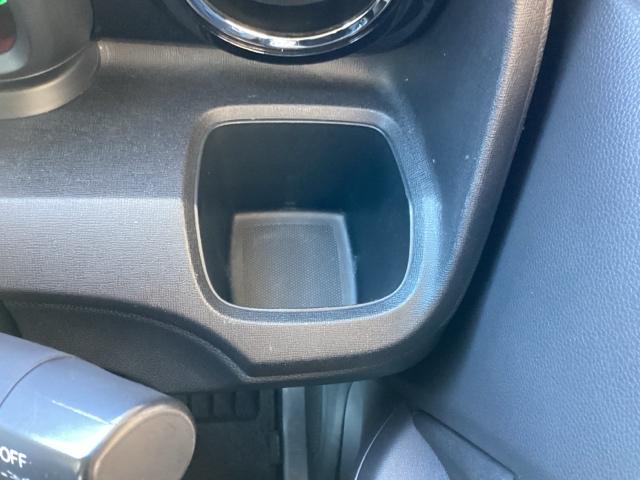 N-ONE G・Lパッケージ ブラックインテリア 整備記録簿有 DVD再生可 iストップ ベンチS 盗難防止 ETC付き フルオートエアコン パワーウィンドウ ナビTV 地デジTV 助手席エアバック ESC 運転席エアバッグ(23枚目)