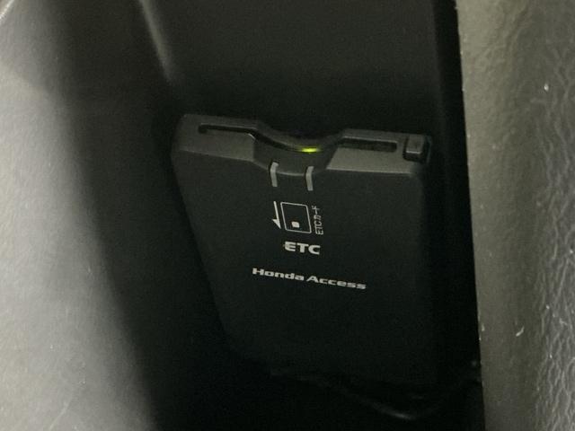 アクティバン ＳＤＸ　ＣＤ　ＥＴＣ　運転席／助手席エアバッグ　ダブルエアバック　左右スライドドア　エアバック　パワステ付　キーレスエントリ　定期点検記録簿　Ｍエアコン（9枚目）