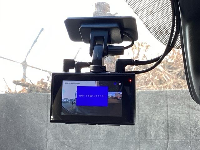 デイズ Ｓ　キーレス付き　アイドルストップ　Ｗエアーバック　ナビテレビ　ＥＴＣ付き　パワーウインド　地デジＴＶ　ベンチシート　ＡＢＳ　横滑り防止装置　エアバック　エアコン　パワステ　盗難警報装置（12枚目）