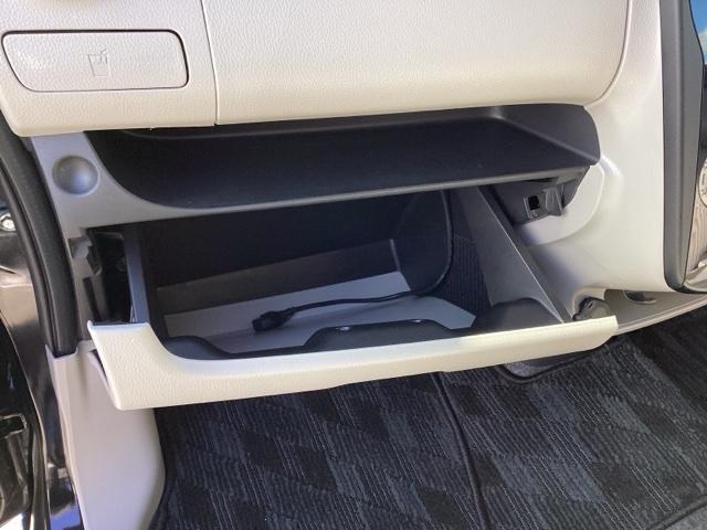 デイズ Ｓ　キーレス付き　アイドルストップ　Ｗエアーバック　ナビテレビ　ＥＴＣ付き　パワーウインド　地デジＴＶ　ベンチシート　ＡＢＳ　横滑り防止装置　エアバック　エアコン　パワステ　盗難警報装置（35枚目）