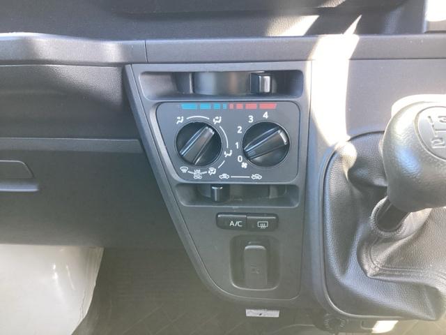 �b�`�q�o�k�`�s�i�J�[�v���b�g�j�́A�b�`�q�i�N���}�j�{�o�k�`�s�i�v���b�g�t�H�[���j�̖��̒ʂ�A������N���}���W�܂�A�v���b�ƋC�y�ɗ������A�L�x�ȑI�����̒����玩���ɂ҂�����̈��ɏo��邨�X�ł�