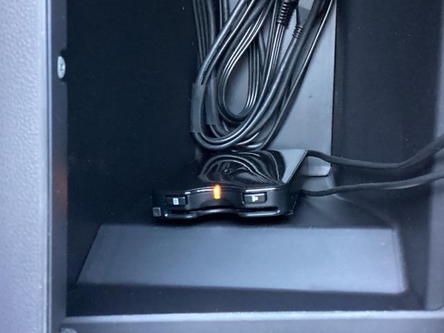 �d�s�b���g�p�\�ȓ��H�ʍs���̓L���b�V�����X�ŃX�}�[�g�ɑ��s�ł��܂��B�ăZ�b�g�A�b�v���Ĕ[�Ԓv���܂��B�d�s�b�Z�b�g�A�b�v��p�͊܂܂�Ă���܂���B�ʓr�K�v�ƂȂ�܂��B