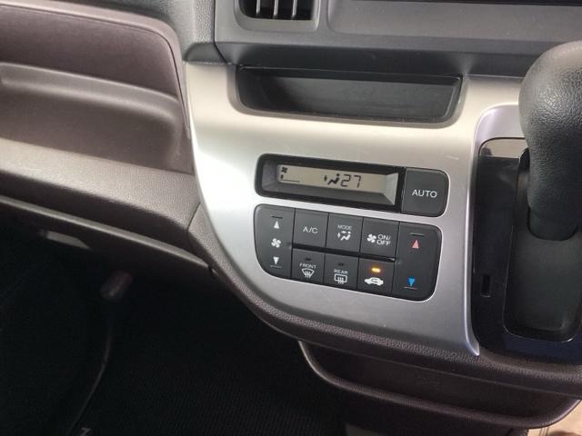 Ｎ－ＷＧＮカスタム Ｇ　純正ナビ　ＨＩＤヘッドライト　盗難防止システム　横滑防止　アイドルストップ　スマートキープッシュスタート　オートエアコン　パワーウィンドウ　ベンチシート　ＥＴＣ　運転席助手席エアバッグ　ＡＢＳ　エアロ（12枚目）