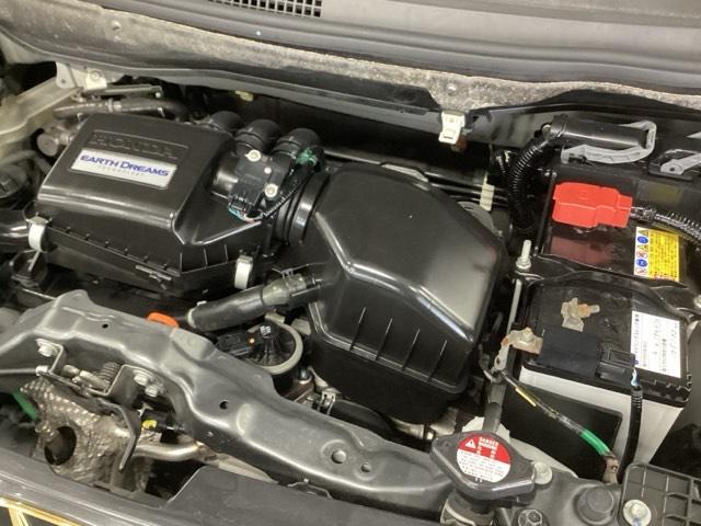 Ｎ－ＷＧＮカスタム Ｇ　純正ナビ　ＨＩＤヘッドライト　盗難防止システム　横滑防止　アイドルストップ　スマートキープッシュスタート　オートエアコン　パワーウィンドウ　ベンチシート　ＥＴＣ　運転席助手席エアバッグ　ＡＢＳ　エアロ（23枚目）