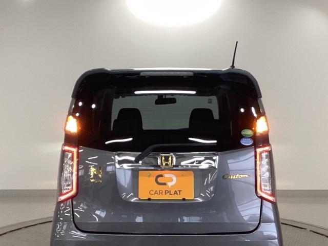 Ｎ－ＷＧＮカスタム Ｇ　純正ナビ　ＨＩＤヘッドライト　盗難防止システム　横滑防止　アイドルストップ　スマートキープッシュスタート　オートエアコン　パワーウィンドウ　ベンチシート　ＥＴＣ　運転席助手席エアバッグ　ＡＢＳ　エアロ（31枚目）