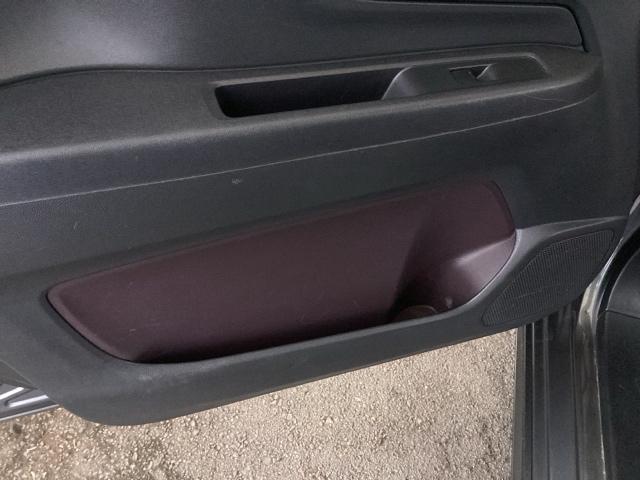 Ｎ－ＷＧＮカスタム Ｇ　純正ナビ　ＨＩＤヘッドライト　盗難防止システム　横滑防止　アイドルストップ　スマートキープッシュスタート　オートエアコン　パワーウィンドウ　ベンチシート　ＥＴＣ　運転席助手席エアバッグ　ＡＢＳ　エアロ（38枚目）