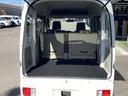 テールゲートを開けるとラゲッジルームがあるので荷物を収納できます。