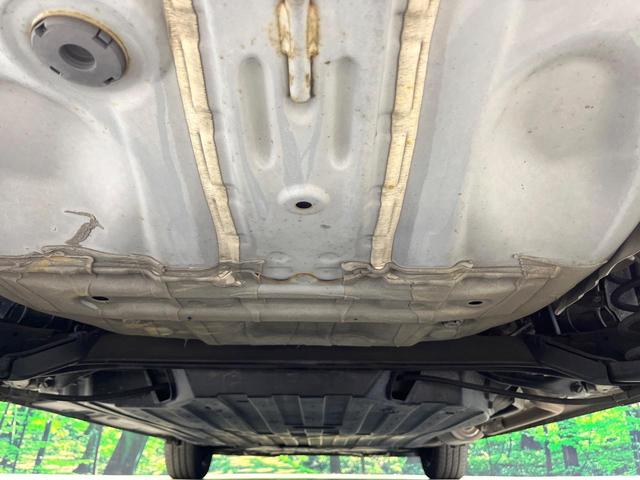 フィットハイブリッド Ｌパッケージ　禁煙車　純正ナビ　バックカメラ　衝突軽減装置　ハーフレザーシート　ＥＴＣ　Ｂｌｕｅｔｏｏｔｈ　フルセグ　ドラレコ　コーナーセンサー　スマートキー　ＬＥＤヘッド　クルコン　電動格納ミラー（19枚目）