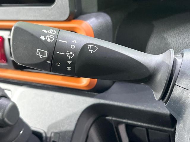 タント ファンクロス　禁煙車　衝突軽減　両側電動スライド　ＬＥＤヘッド　シートヒーター　レーンアシスト　スマートキー　オートハイビーム　クリアランスソナー　オートエアコン　アイドリングストップ　横滑り防止装置　車線逸脱警報（35枚目）