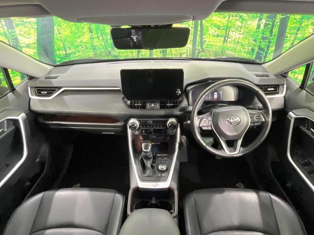 ＲＡＶ４ Ｇ　Ｚパッケージ　禁煙車　ＴＲＤエアロ　サンルーフ　純正１０．５ディスプレイオーディオ　全周囲カメラ　衝突軽減装置　レーダークルーズコントロール　ＥＴＣ　Ｂｌｕｅｔｏｏｔｈ　シートヒーター　クリアランスソナー（2枚目）